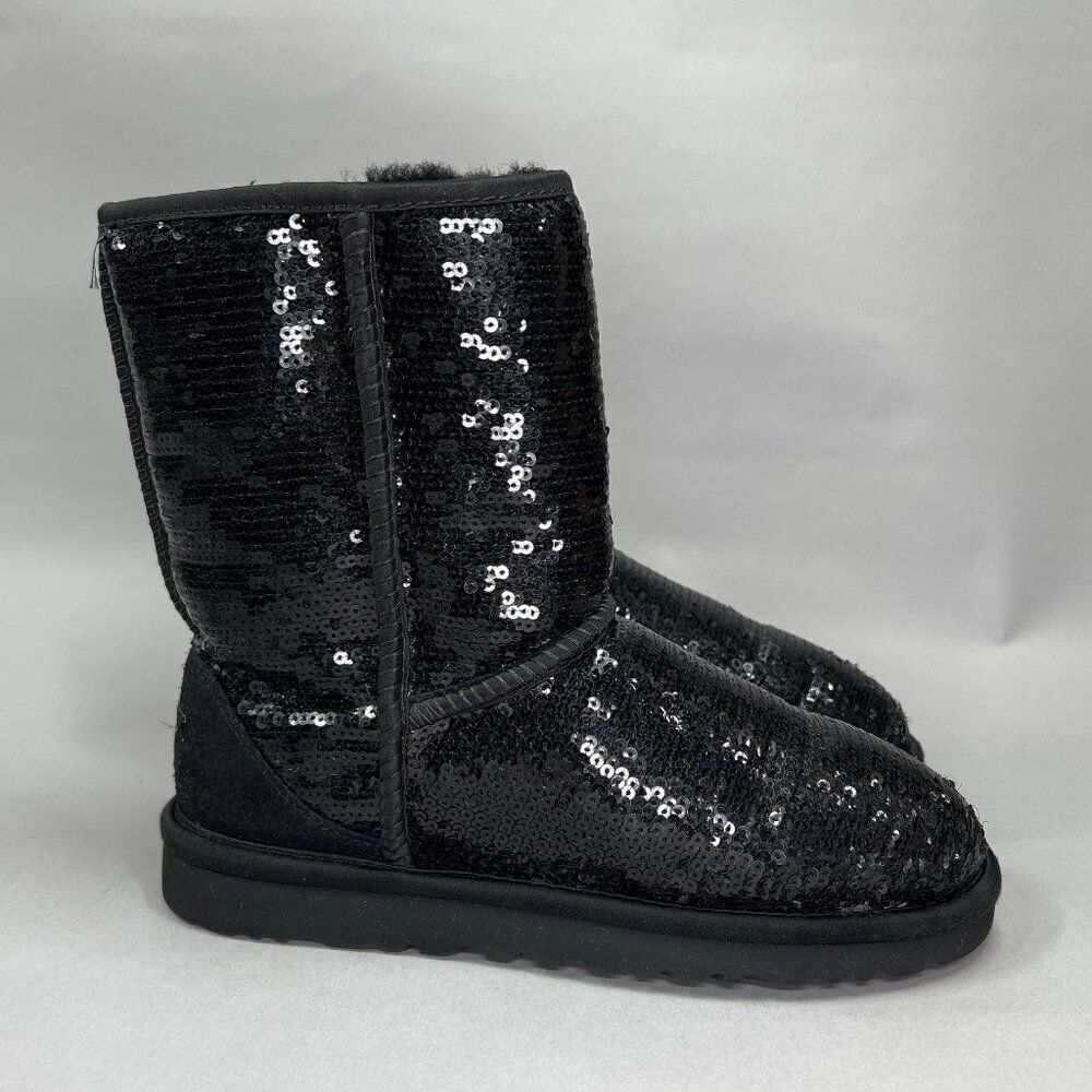 UGG Women's Size 6 Classic Short Black Sequin‎ Winter Boots